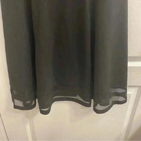 Calvin Klein Sleeveless Cocktail Dress - Picture 7 of 13